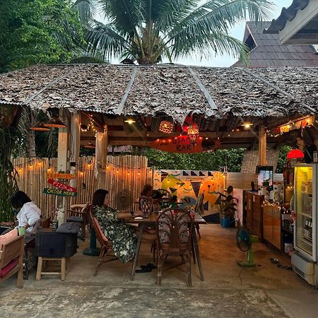 Ban Narai River Guesthouse Chiang Mai Eksteriør billede