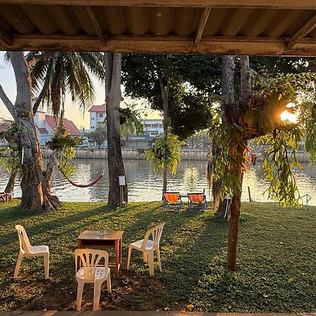 Ban Narai River Guesthouse Chiang Mai Eksteriør billede